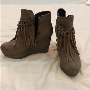 Brown tassel wedges